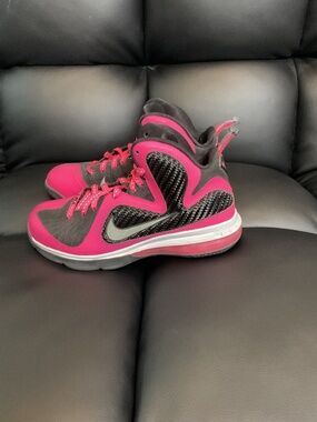 Nike LeBron 12 size 5.5y/ 7W pink, black, and gray